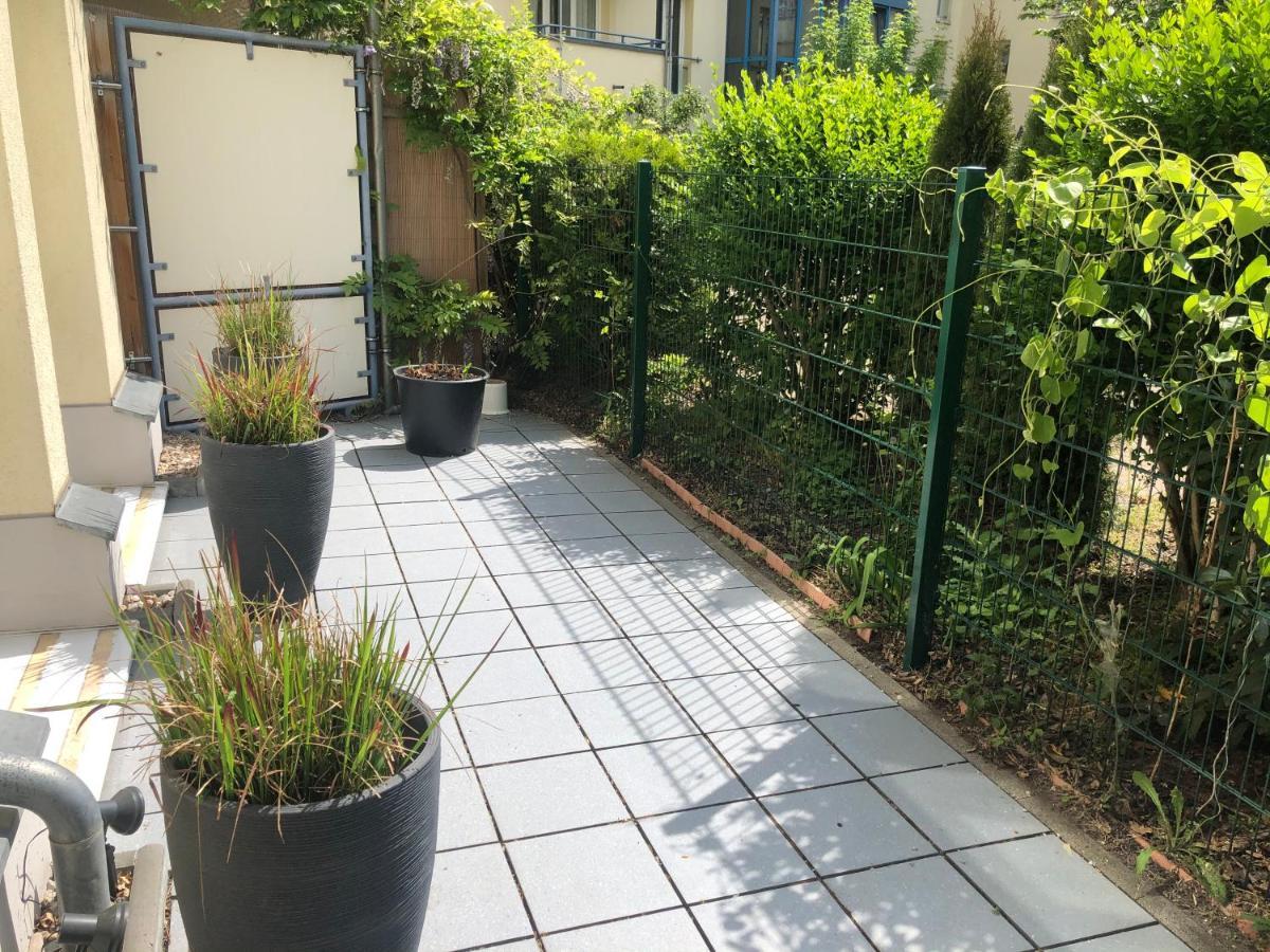 Sonnige Wohnung Im Zentrum Mit Terrasse U Tiefgarage - Netflix & Prime Lipcse Kültér fotó
