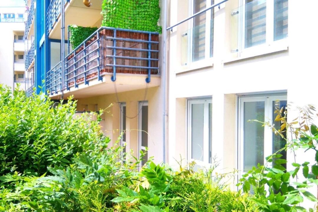 Sonnige Wohnung Im Zentrum Mit Terrasse U Tiefgarage - Netflix & Prime Lipcse Kültér fotó